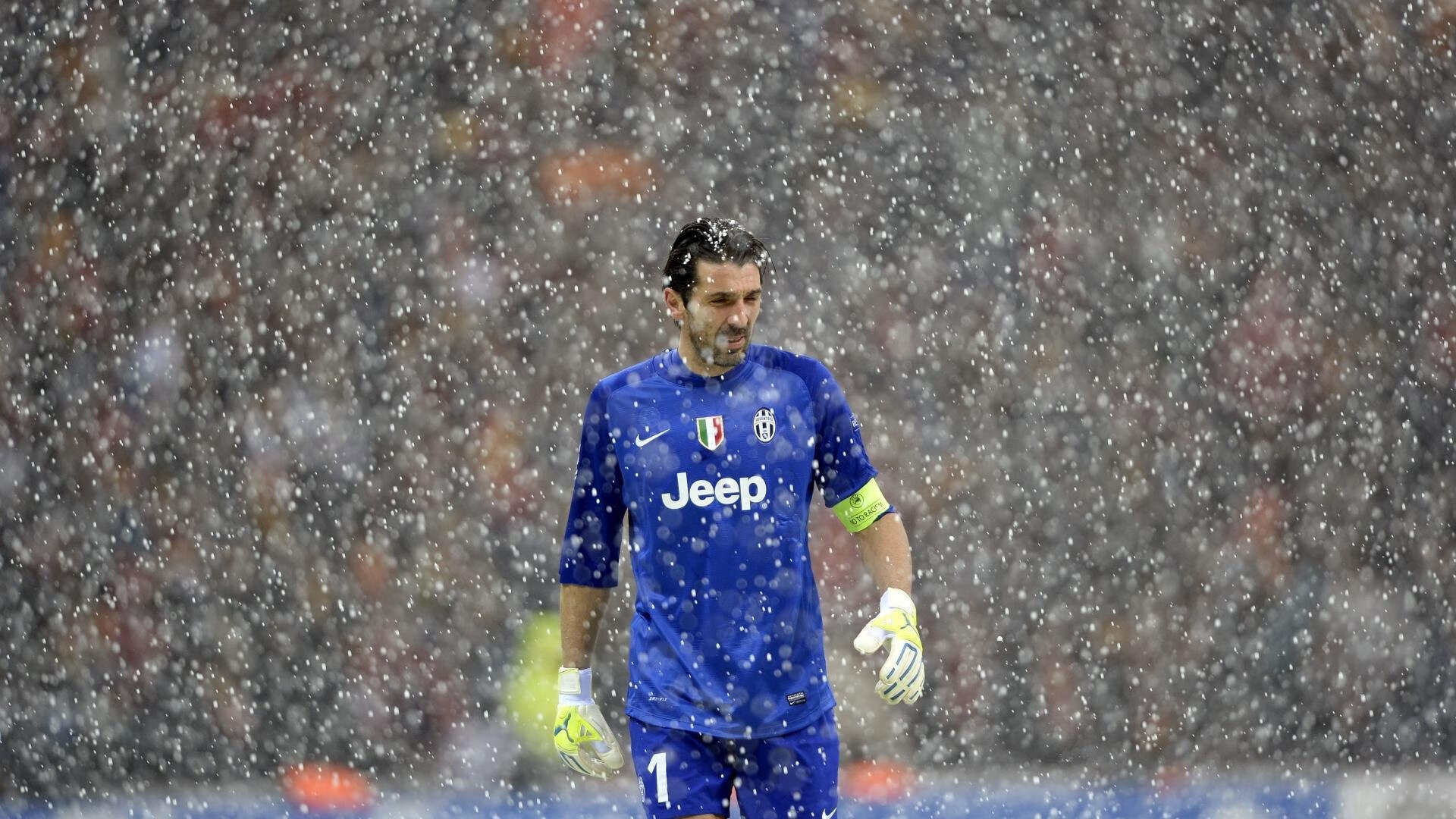 AYX SPORTS-雷恩加强边路防守遏制突破能力，雷恩加尔最新出装