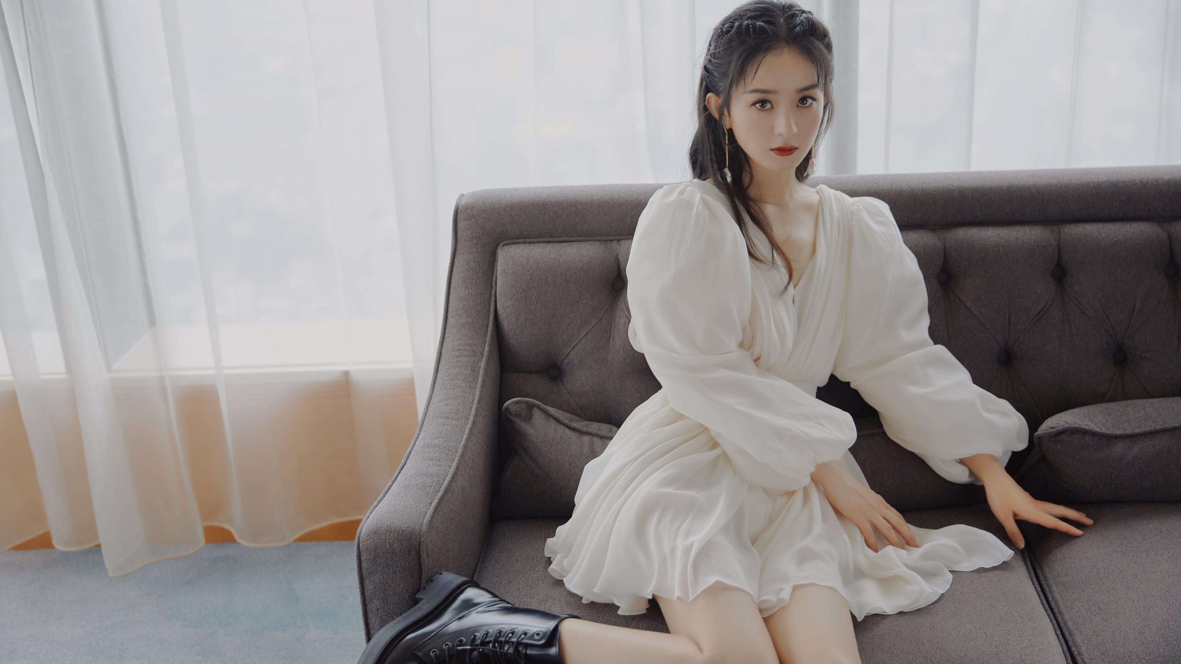 爱游戏娱乐-乌拉圭女篮在南美锦标赛中夺冠，体育成就不断攀升，乌拉圭女子联赛